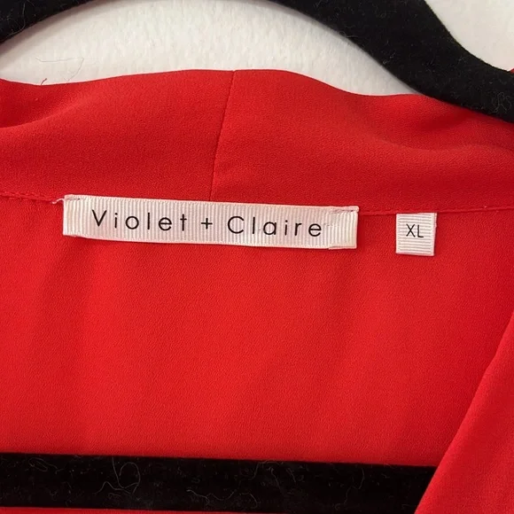 Violet + Claire - Picture 2 of 3